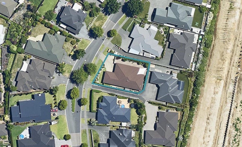 71 Hawkridge Heights, Bethlehem, Tauranga - Carousel 1
