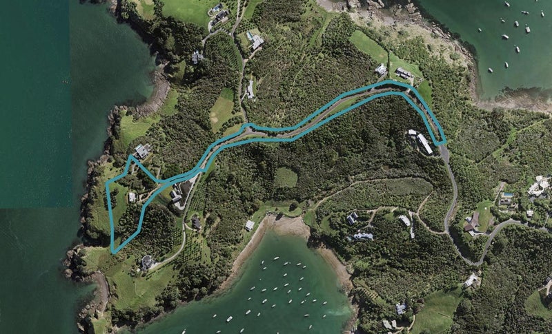 11 Alan Murray Lane, Oneroa, Waiheke Island - Carousel 1