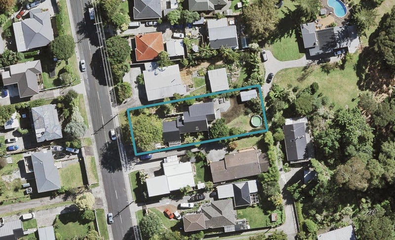 144 Atkinson Road, Titirangi, Auckland - Carousel 1