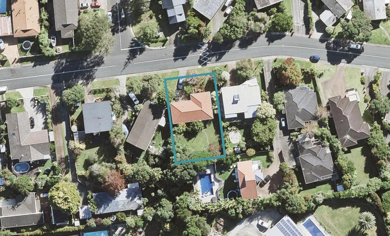 23 Danbury Drive, Torbay, Auckland - Carousel 1