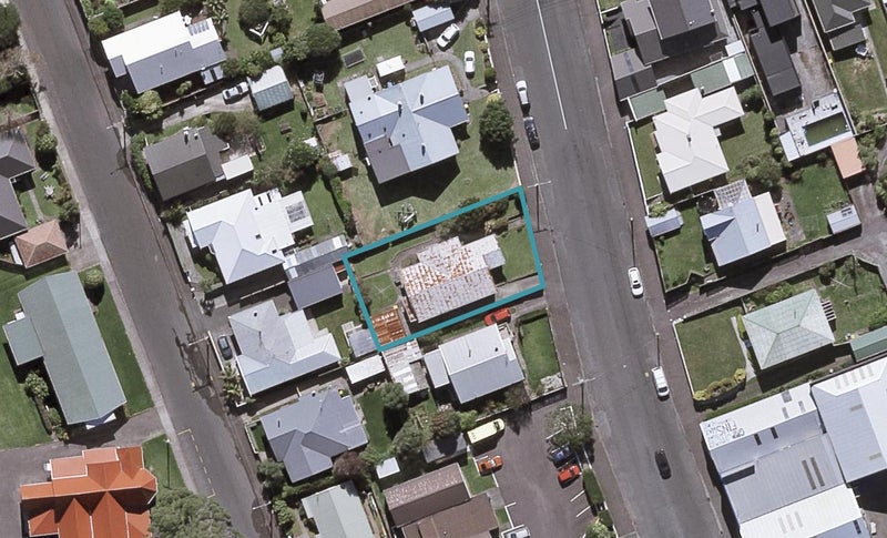 34 Beach Street, Fitzroy, New Plymouth - Carousel 1