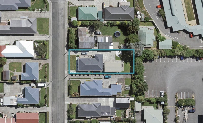 15 Fraser Street, Waikiwi, Invercargill - Carousel 1
