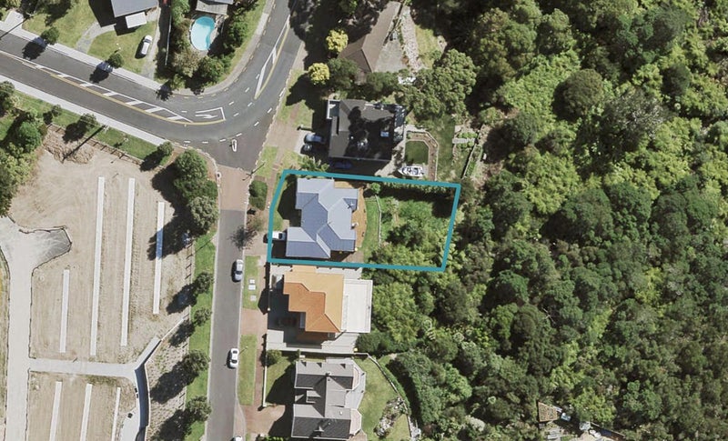 66 Sunhill Road, Sunnyvale, Auckland - Carousel 1