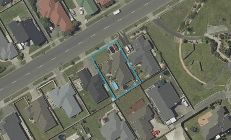 32 Brooklyn Heights Drive, Kelvin Grove, Palmerston North - Carousel 1