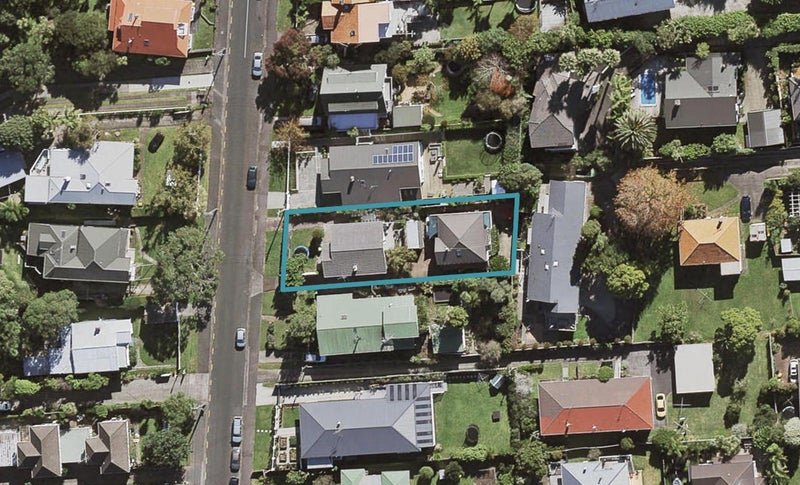 2/23 Church Street, Northcote Point, Auckland - Carousel 1