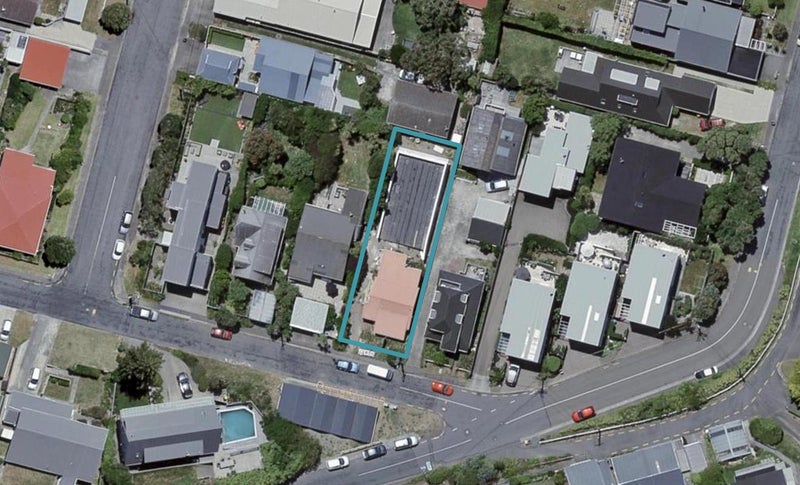 27 Pinnacle Street, Seatoun, Wellington - Carousel 1