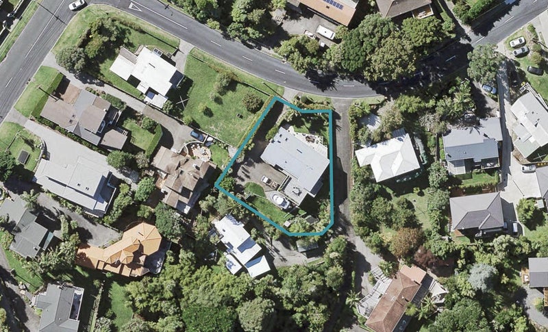 62 Channel View Road, Campbells Bay, Auckland - Carousel 1