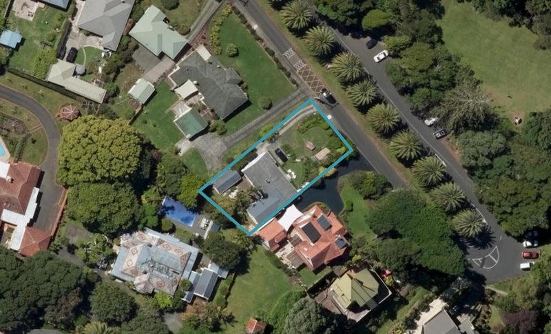 8 Rurumoki Street, Regent, Whangarei - Carousel 1