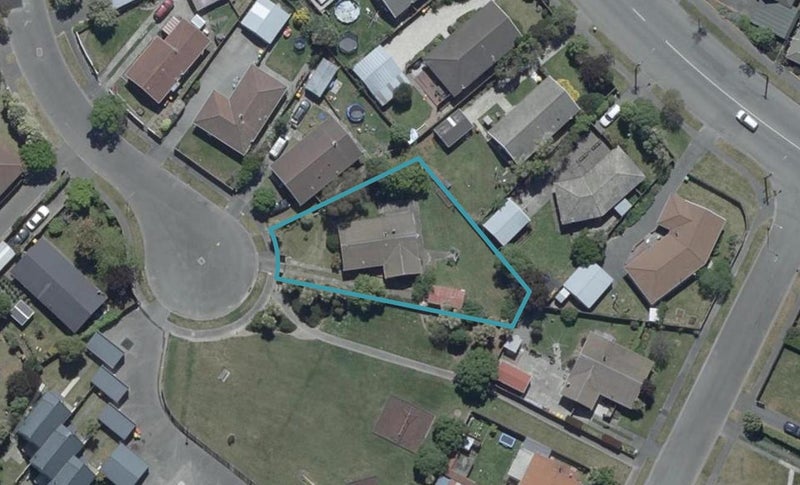 15 Curzon Place, Parklands, Christchurch - Carousel 1