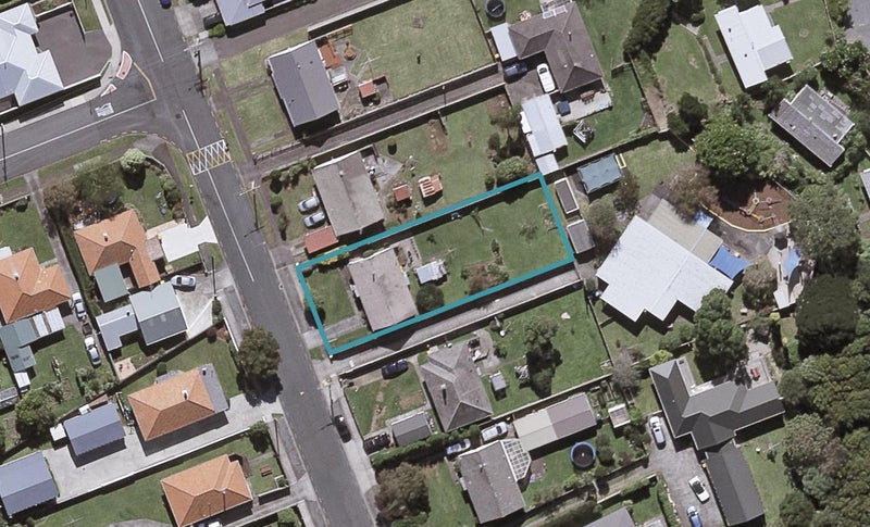 49 Lismore Street, Merrilands, New Plymouth - Carousel 1