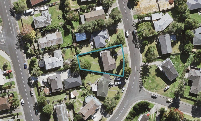 8 Cantina Avenue, Bayview, Auckland - Carousel 1