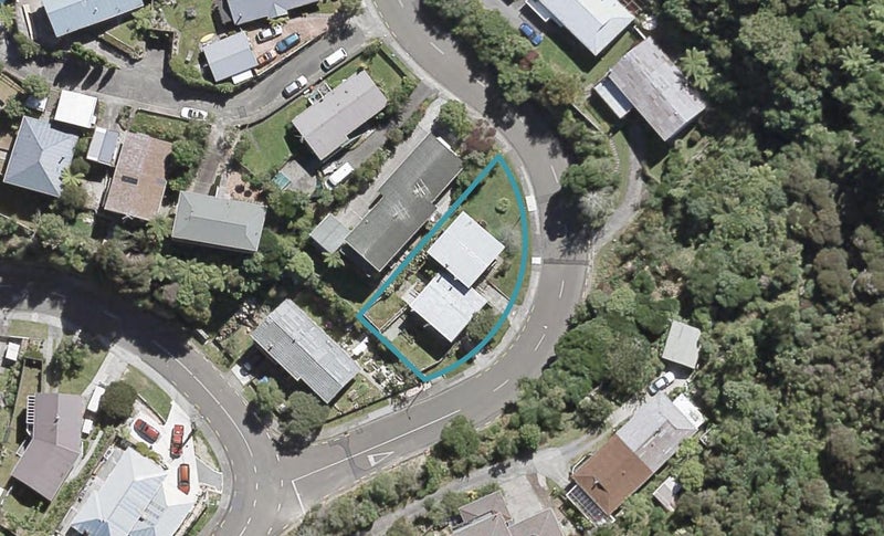 2/3 Kingsley Street, Stokes Valley, Lower Hutt - Carousel 1