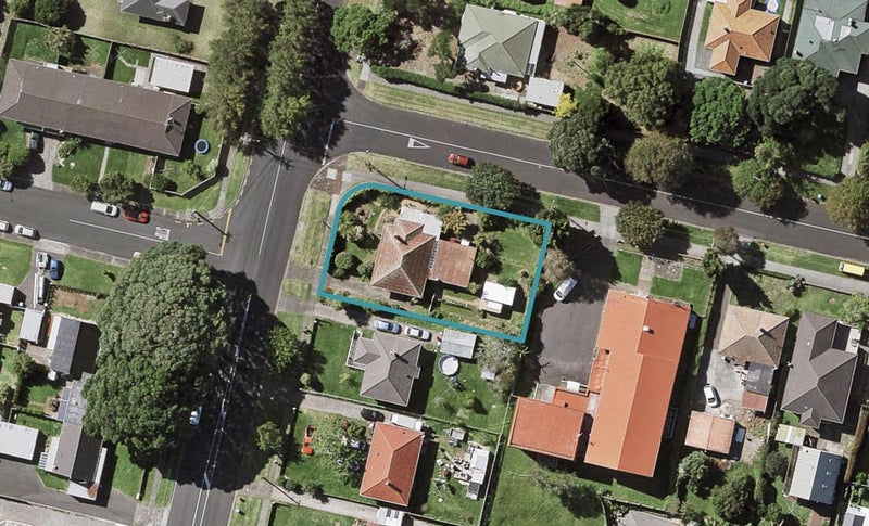 41 Pilkington Road, Panmure, Auckland - Carousel 1