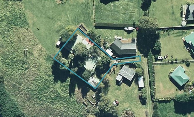 6460A State Highway 35, Te Kaha, Opotiki - Carousel 1
