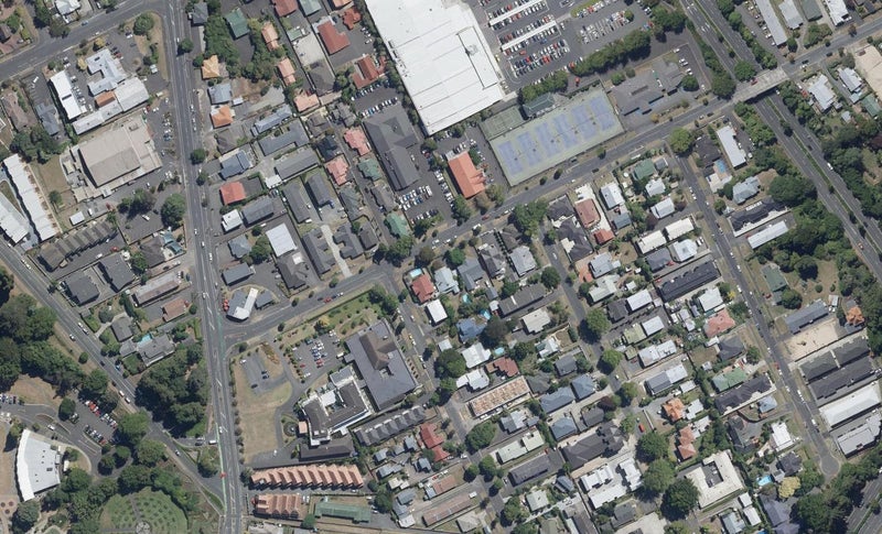 1/29 Palmerston Street, Hamilton Central, Hamilton - Carousel 1