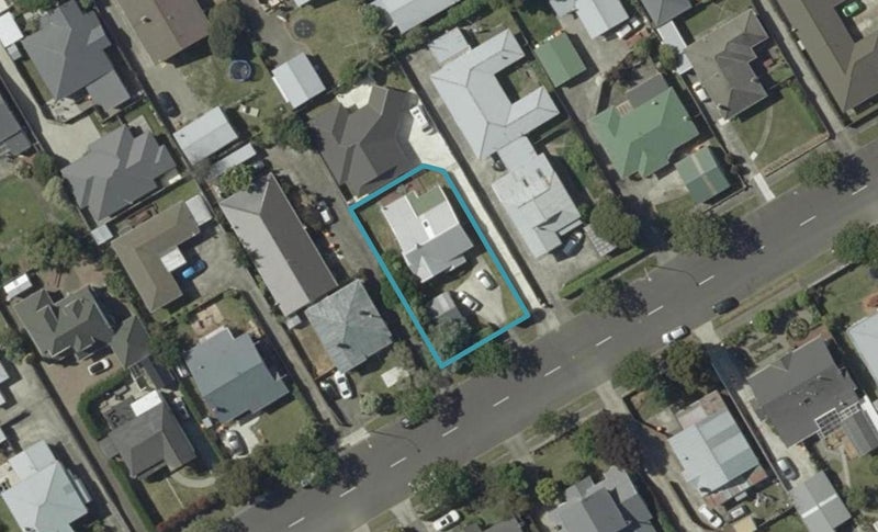 19 Limbrick Street, Terrace End, Palmerston North - Carousel 1
