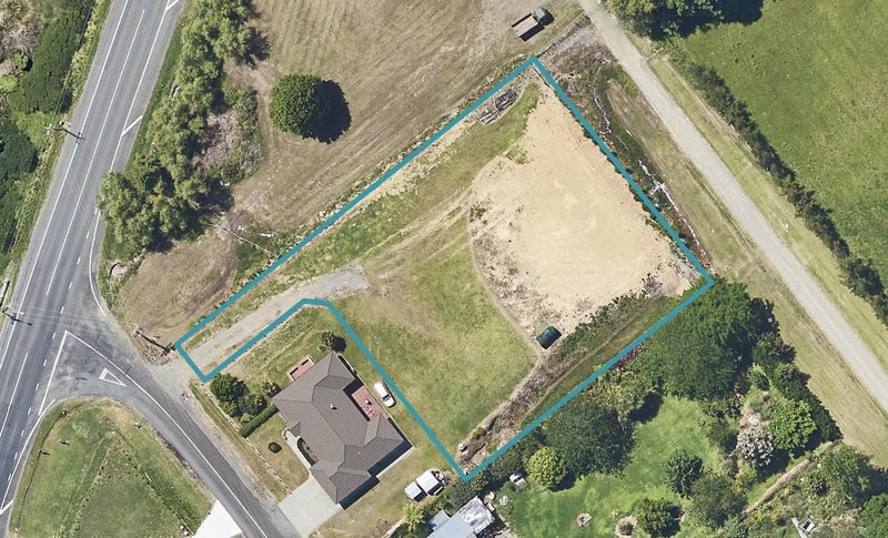 3 Philip Walter Drive, Katikati, Katikati - Carousel 1