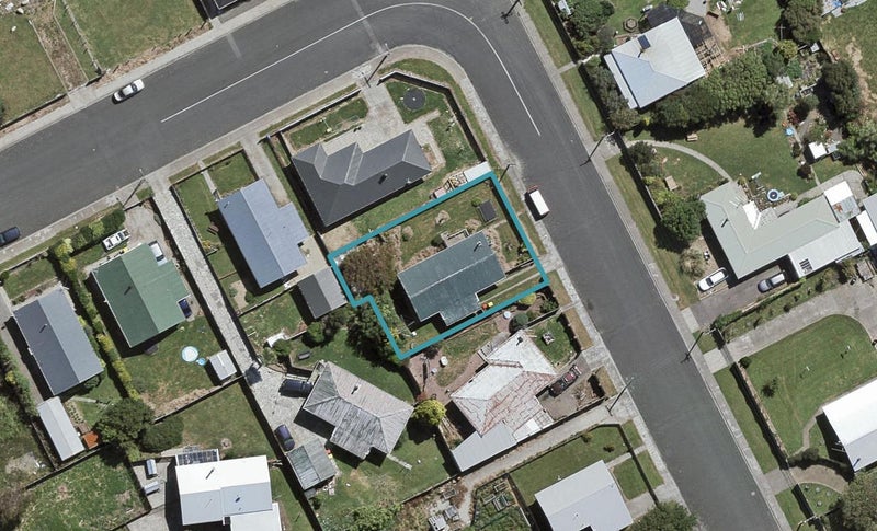 7 Cushen Street, Clifton, Invercargill - Carousel 1