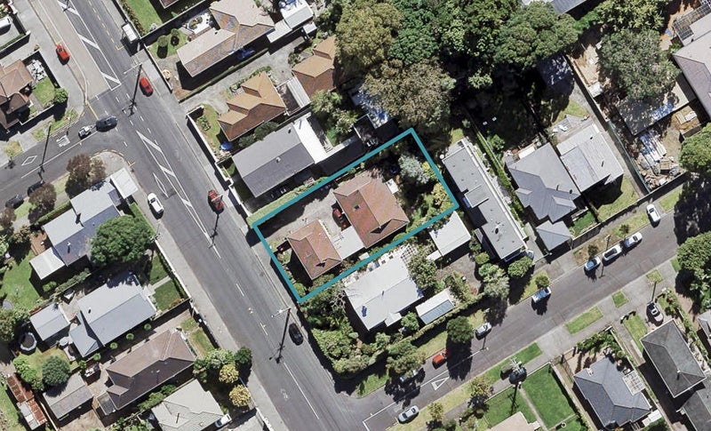 2/285 Point Chevalier Road, Point Chevalier, Auckland - Carousel 1