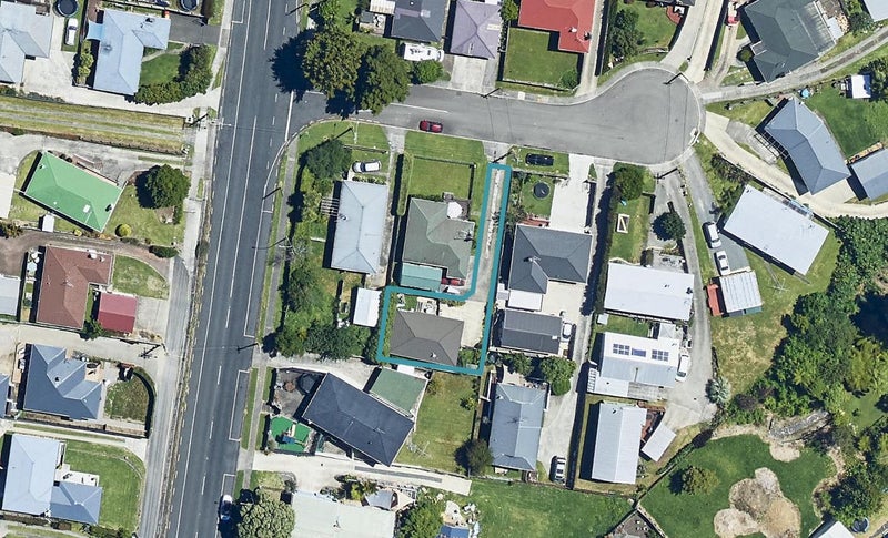 3B Canberra Place, Bellevue, Tauranga - Carousel 1