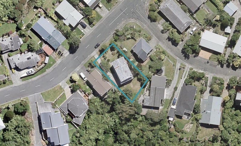43 Redvers Drive, Belmont, Lower Hutt - Carousel 1