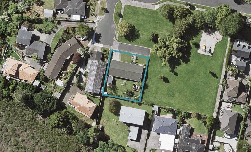 20 Browns Avenue, Pakuranga, Auckland - Carousel 1
