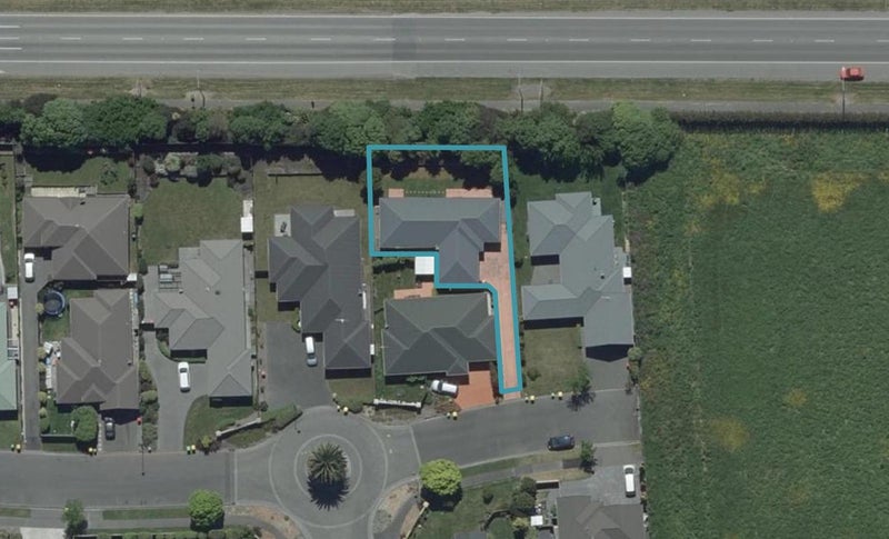 31A Havana Gardens, Shirley, Christchurch - Carousel 1
