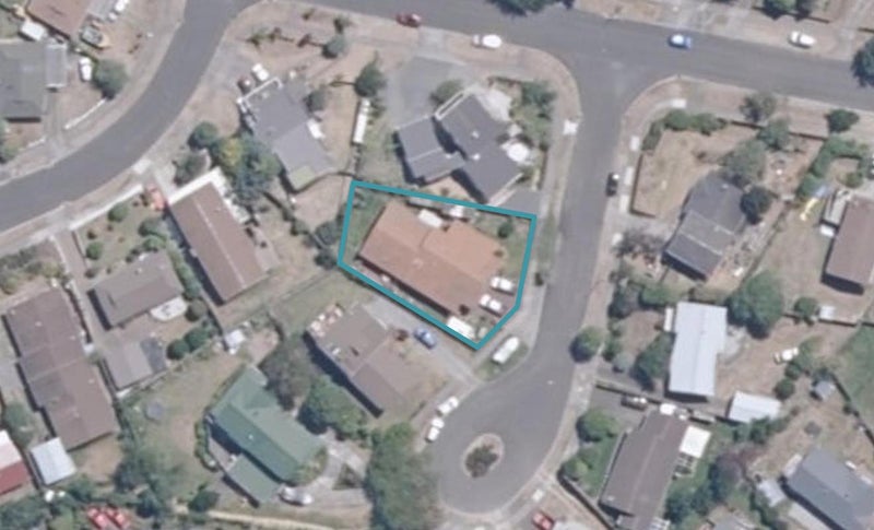 2 Kew Place, Richmond Heights, Taupo - Carousel 1