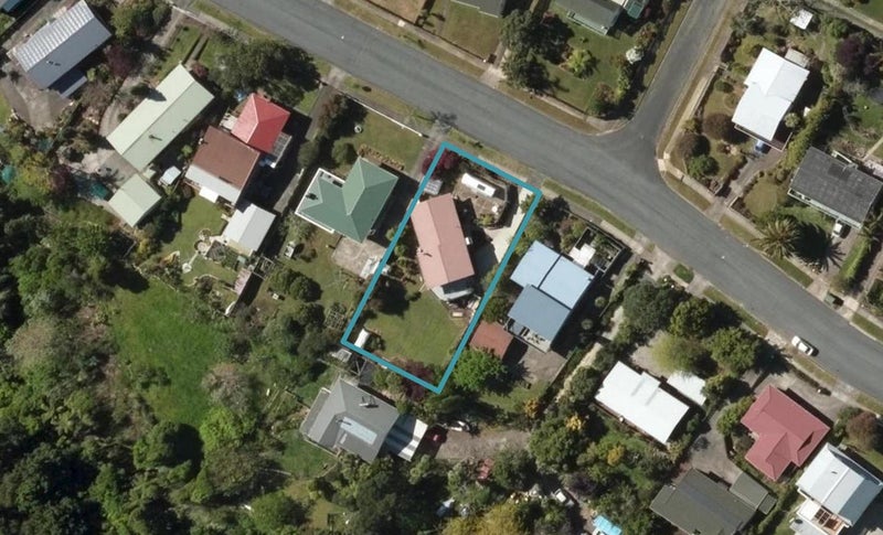 60 West View Crescent, Onerahi, Whangarei - Carousel 1