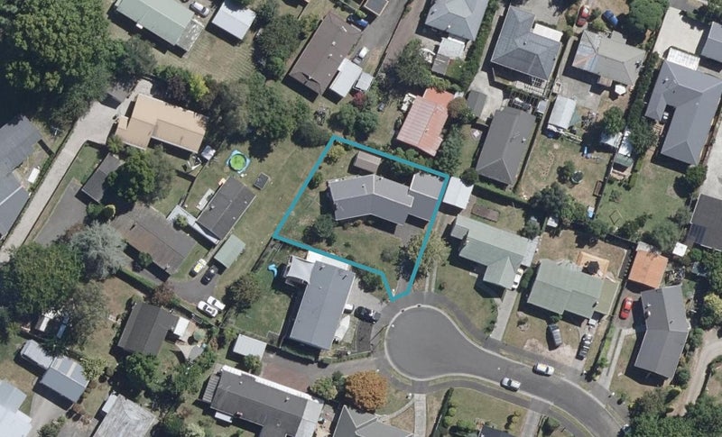 12 Partington Place, Beerescourt, Hamilton - Carousel 1