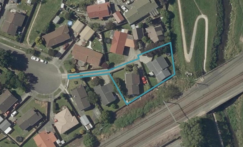 84 Geraldine Crescent, Cloverlea, Palmerston North - Carousel 1