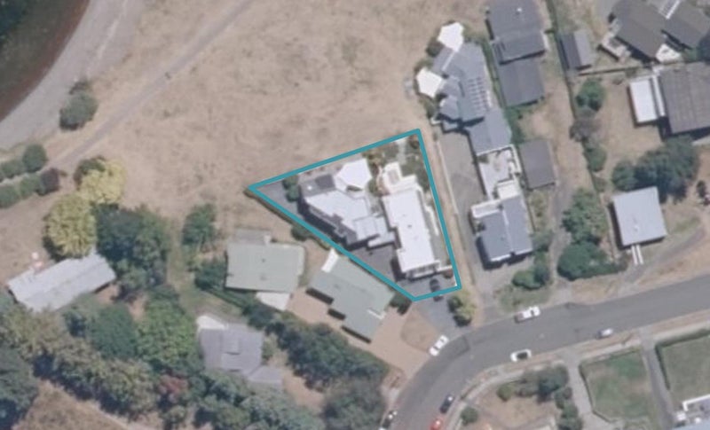 1/10 Chad Street, Rainbow Point, Taupo - Carousel 1