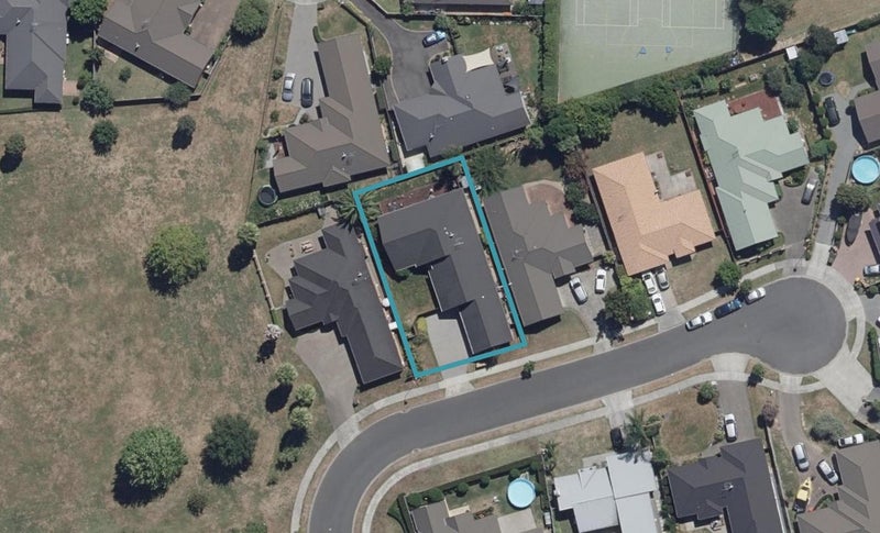 13 Burgundy Court, Rototuna, Hamilton - Carousel 1