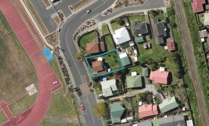 22 Park Avenue, Kensington, Whangarei - Carousel 1