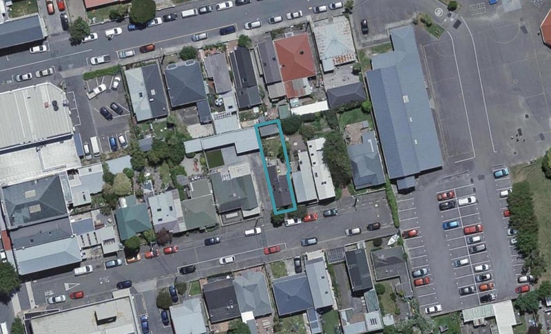 13 Green Street, Newtown, Wellington - Carousel 1
