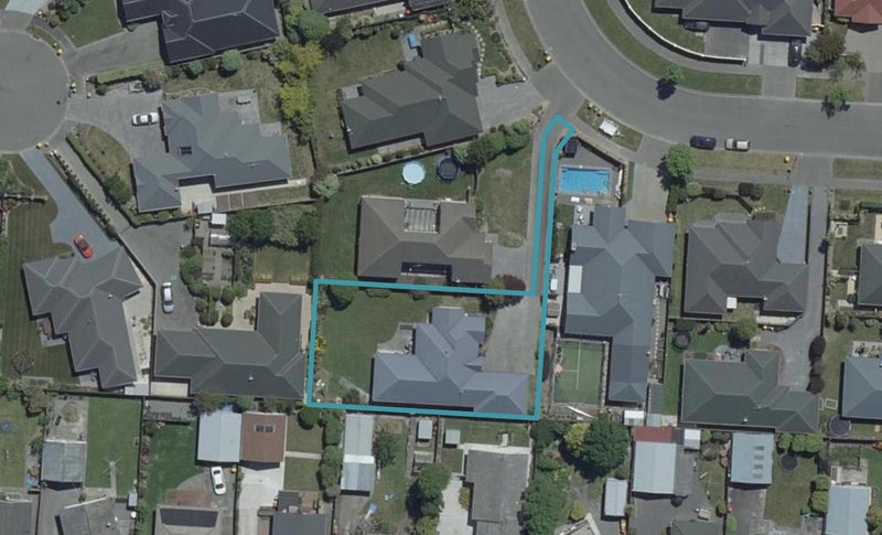 63 Coolspring Way, Redwood, Christchurch - Carousel 1