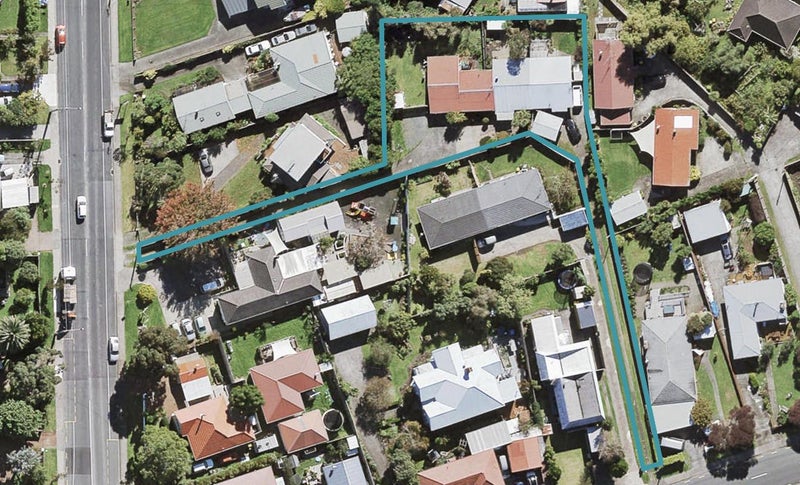 3/0 Birkdale Road, Birkdale, Auckland - Carousel 1