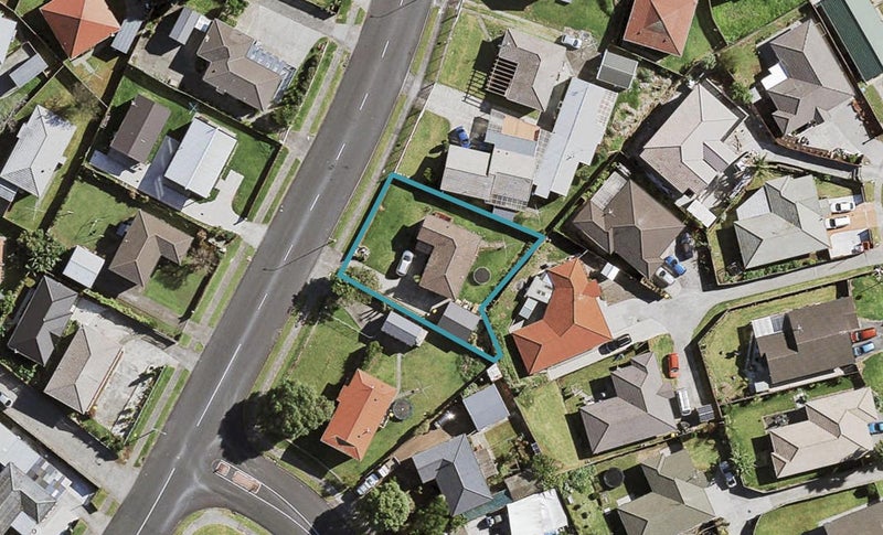 65 Maplesden Drive, Clendon Park, Auckland - Carousel 1