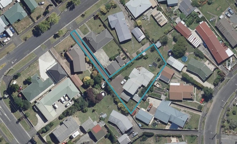 105 Mount View Road, Melville, Hamilton - Carousel 1