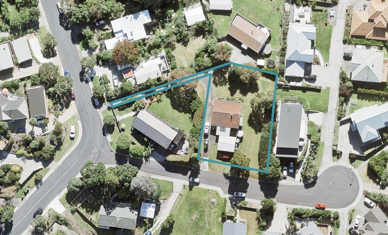 32B Everard Avenue, Army Bay, Whangaparaoa - Carousel 1