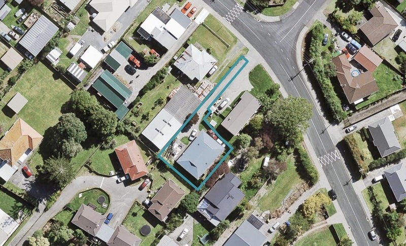 31A Parrs Cross Road, Henderson, Auckland - Carousel 1