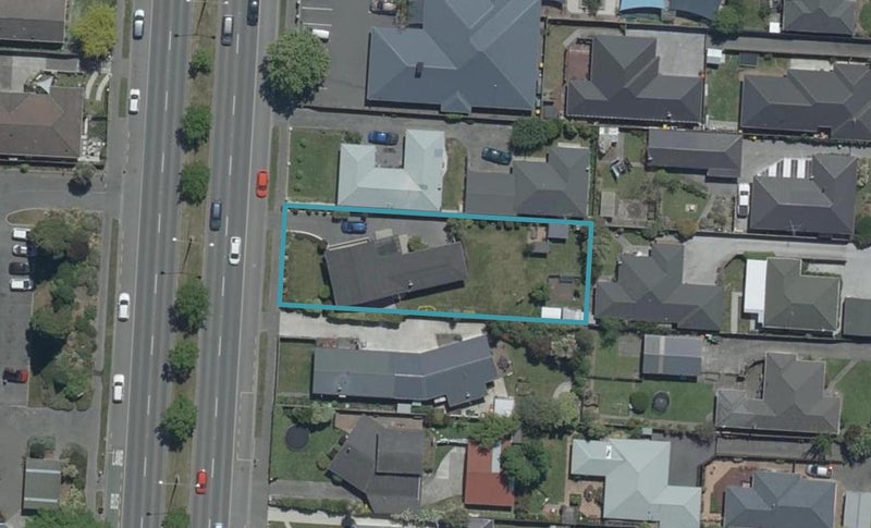 298 Main North Road, Redwood, Christchurch - Carousel 1