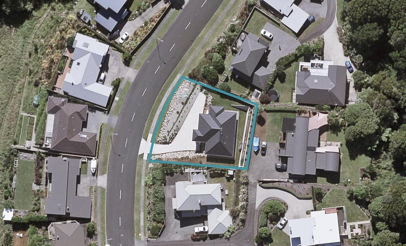 210 Heta Road, Merrilands, New Plymouth - Carousel 1