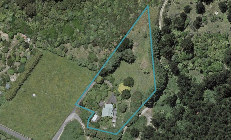 75 Hadfield Road, Peka Peka - Carousel 1