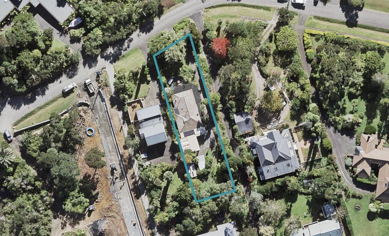 17 Oscar Road, Greenhithe, Auckland - Carousel 1