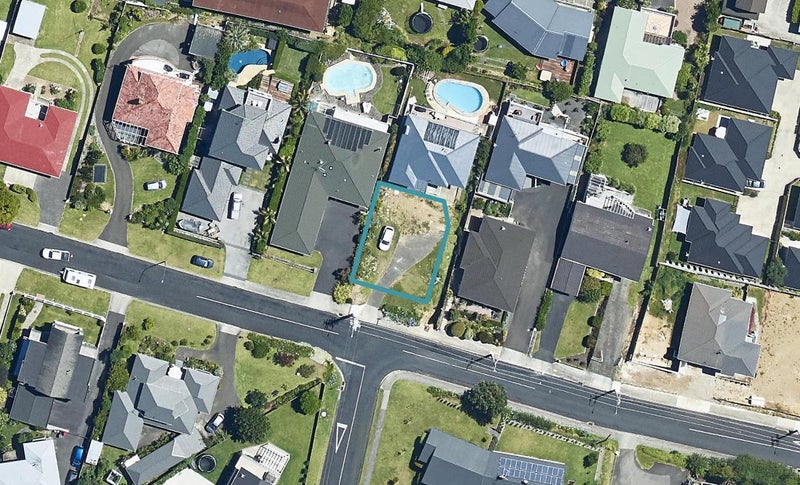 11A Tirinui Crest Road, Otumoetai, Tauranga - Carousel 1
