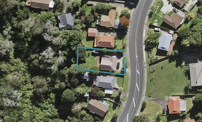 102 Spinella Drive, Bayview, Auckland - Carousel 1