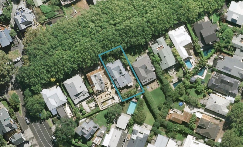 17 Picton Street, Freemans Bay, Auckland - Carousel 1