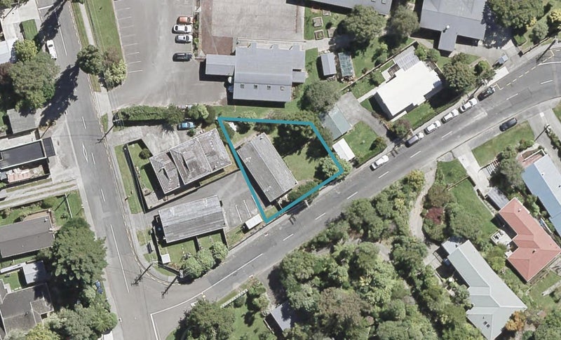 2/3 Forest Road, Pinehaven, Upper Hutt - Carousel 1