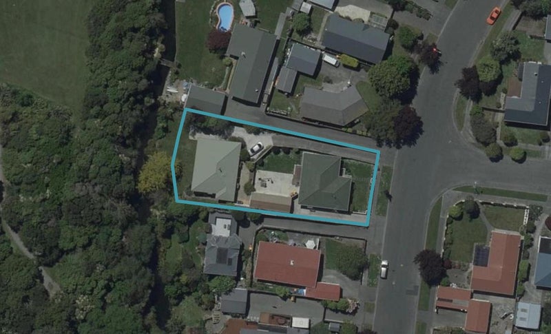 96 Warren Crescent, Hillmorton, Christchurch - Carousel 1